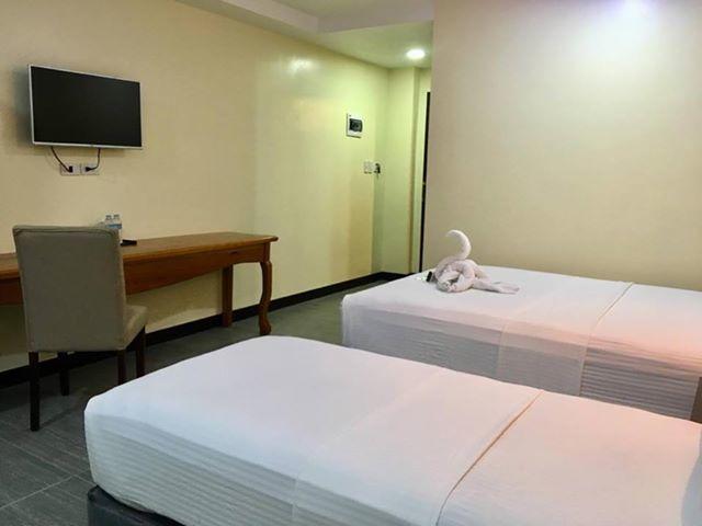 The Ambassador Hotel Tacloban Exterior photo